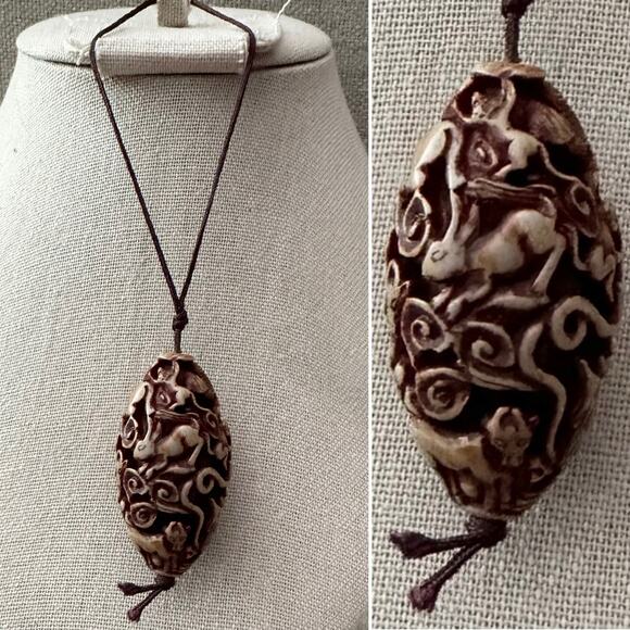 Antique Chinese Zodiac Signs Carved Large Bead - Picture 1 of 9